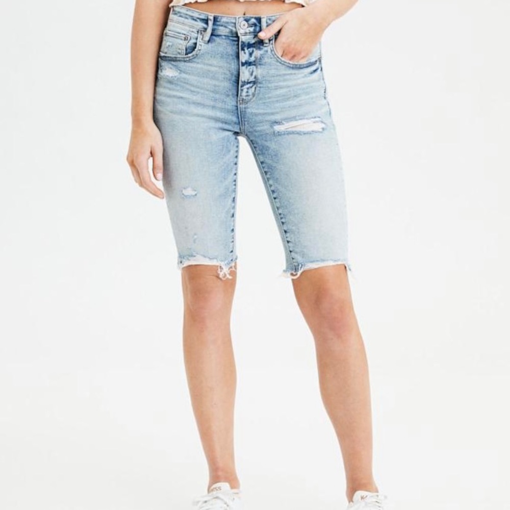 American Eagle NWT super high rise biker jean short